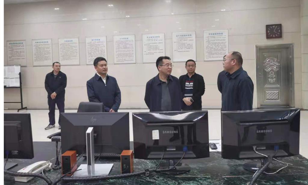 株洲市副市长杨英杰一行赴分乐鱼入口,乐鱼leyu(中国)
开展防洪度汛督查工作