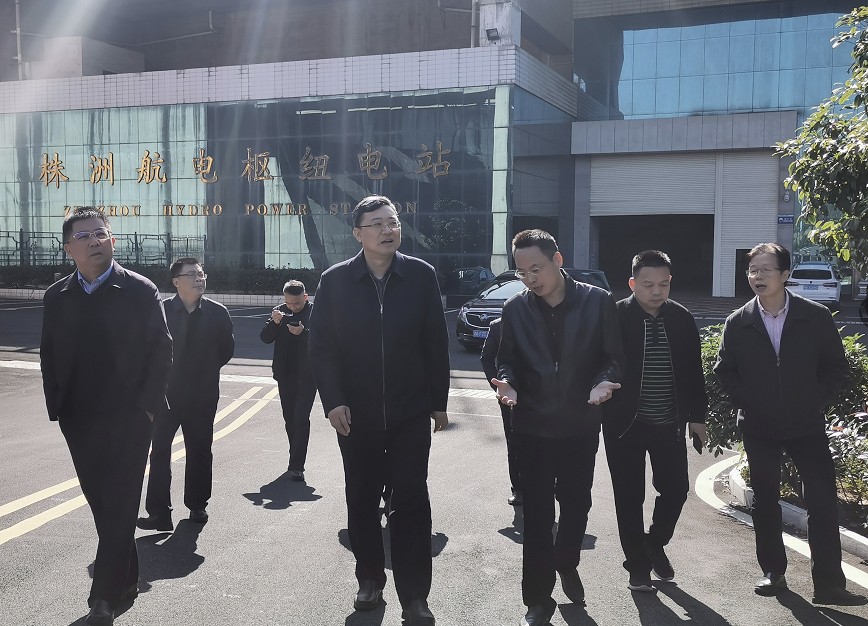 集团总经理苏德辉一行赴株洲航电分乐鱼入口,乐鱼leyu(中国)
督查安全生产经营工作