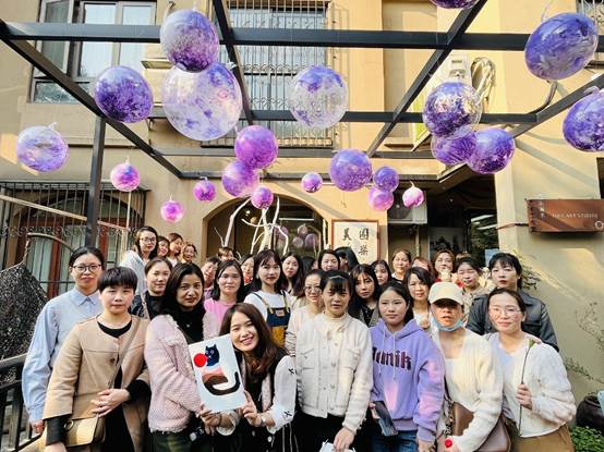 巧手创造 绽放芳华—乐鱼入口,乐鱼leyu(中国)养老组织女员工开展妇女节庆祝活动