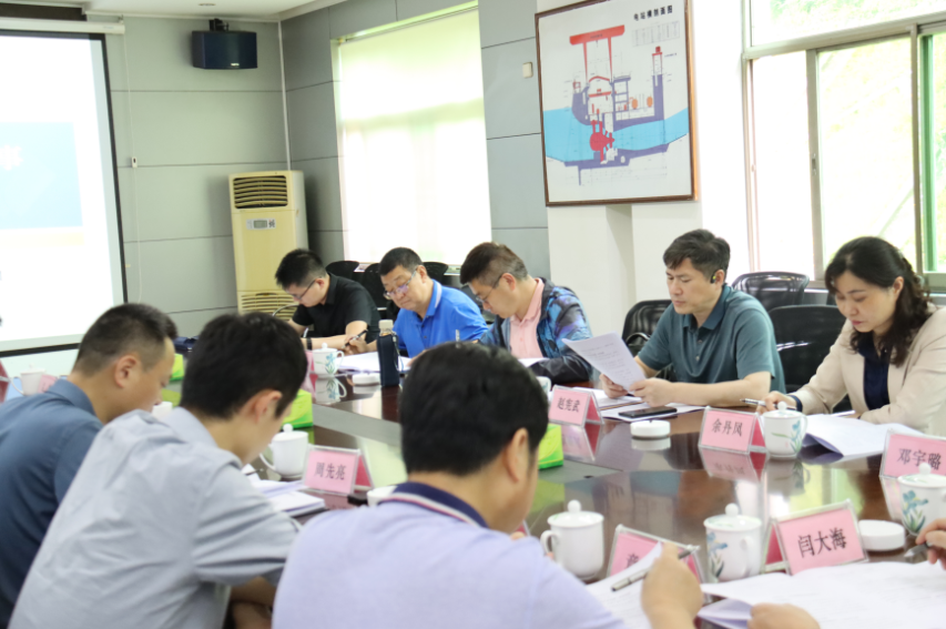 乐鱼入口,乐鱼leyu(中国)集团外部董事赴水电乐鱼入口,乐鱼leyu(中国)
现场调研