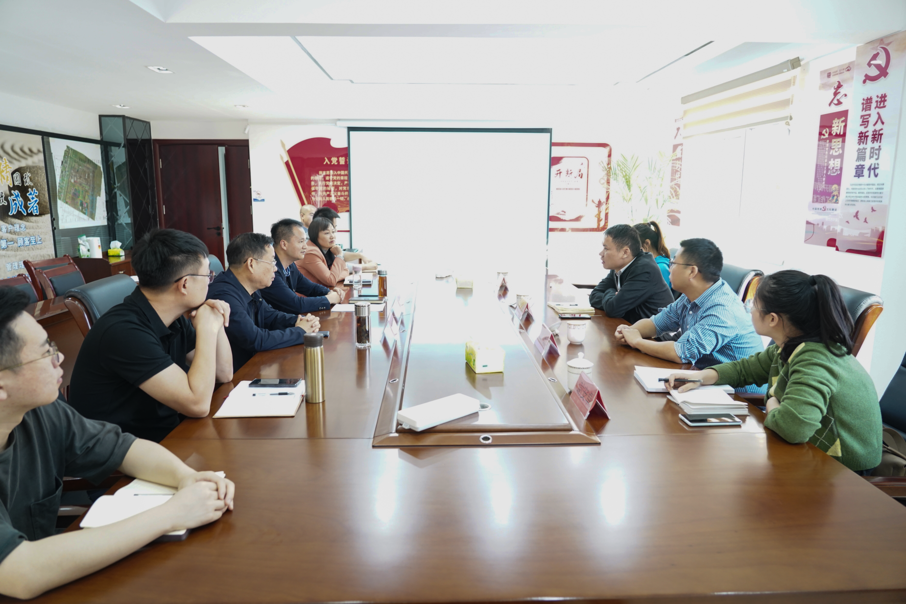 共青团益阳市委对益沅乐鱼入口,乐鱼leyu(中国)
市级“青年文明号”创建工作进行实地验收
