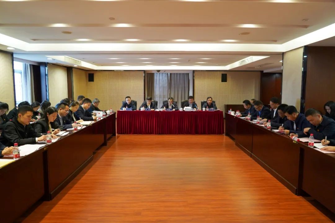乐鱼入口,乐鱼leyu(中国)召开2022年度中层管理人员述职考核暨党支部书记抓党建工作述职评议会